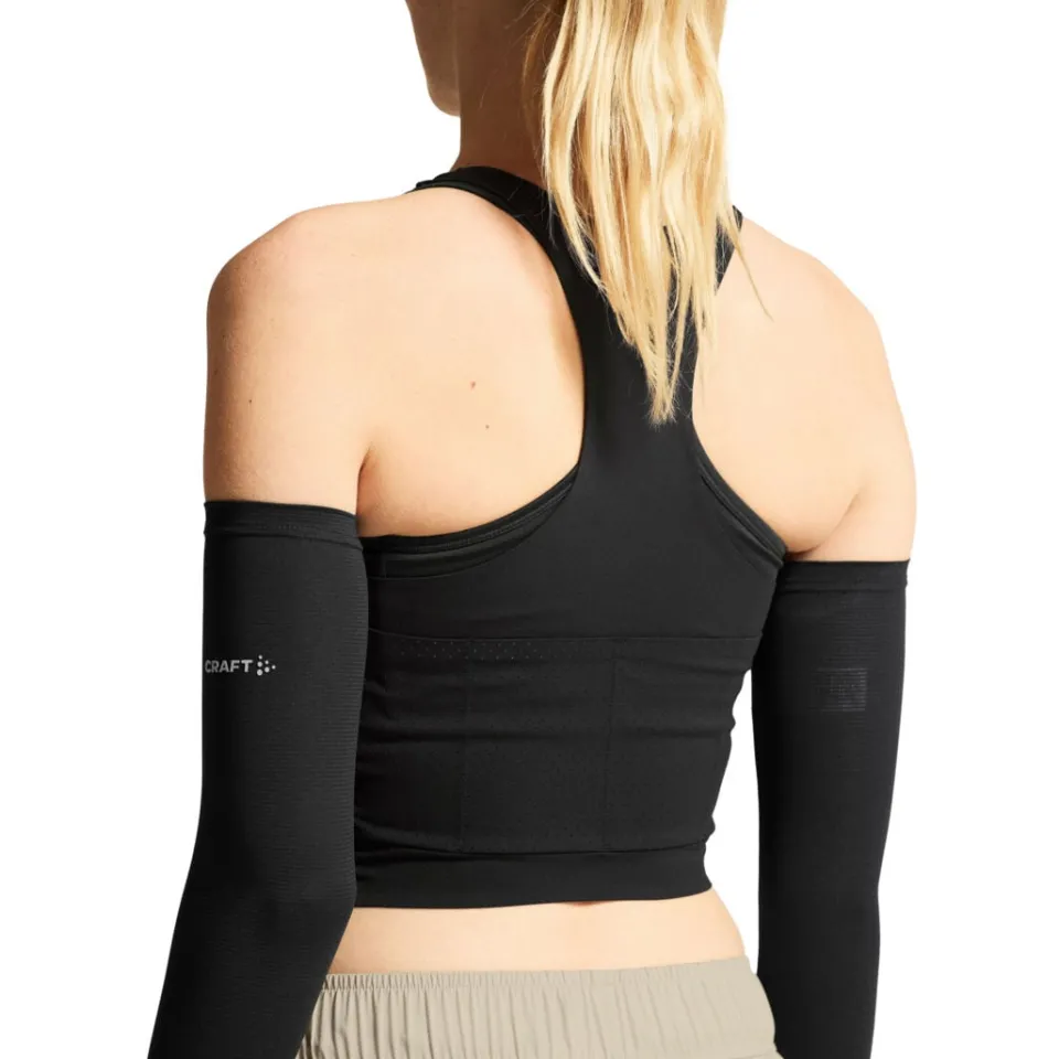 HYPERVENT CROPPED POCKET SINGLET LÖPARLINNE