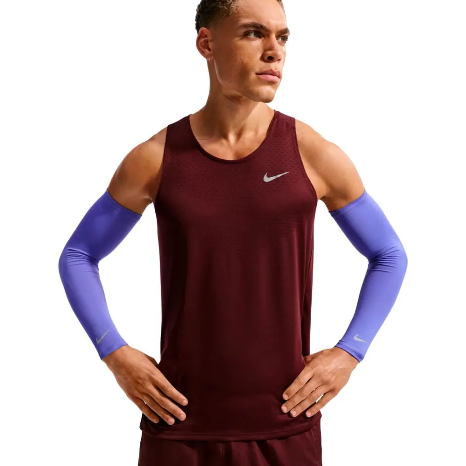 LIGHTWEIGHT SLEEVES 2.0